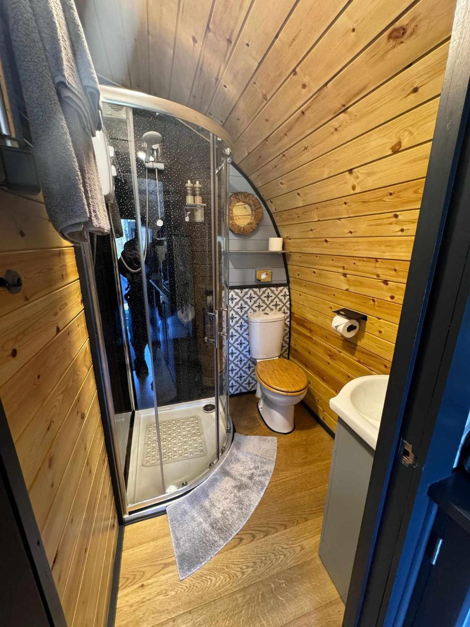 Riverside Pod, West Highland Way Holidays Kinlochleven Exteriör bild